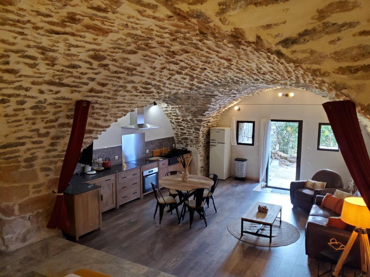 Moulin De Bonfilhon Bed & Breakfast Cornillon-Confoux Exterior photo