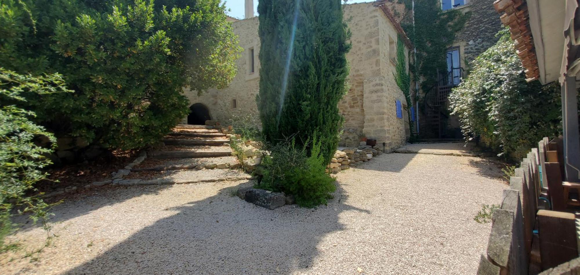 Moulin De Bonfilhon Bed & Breakfast Cornillon-Confoux Exterior photo