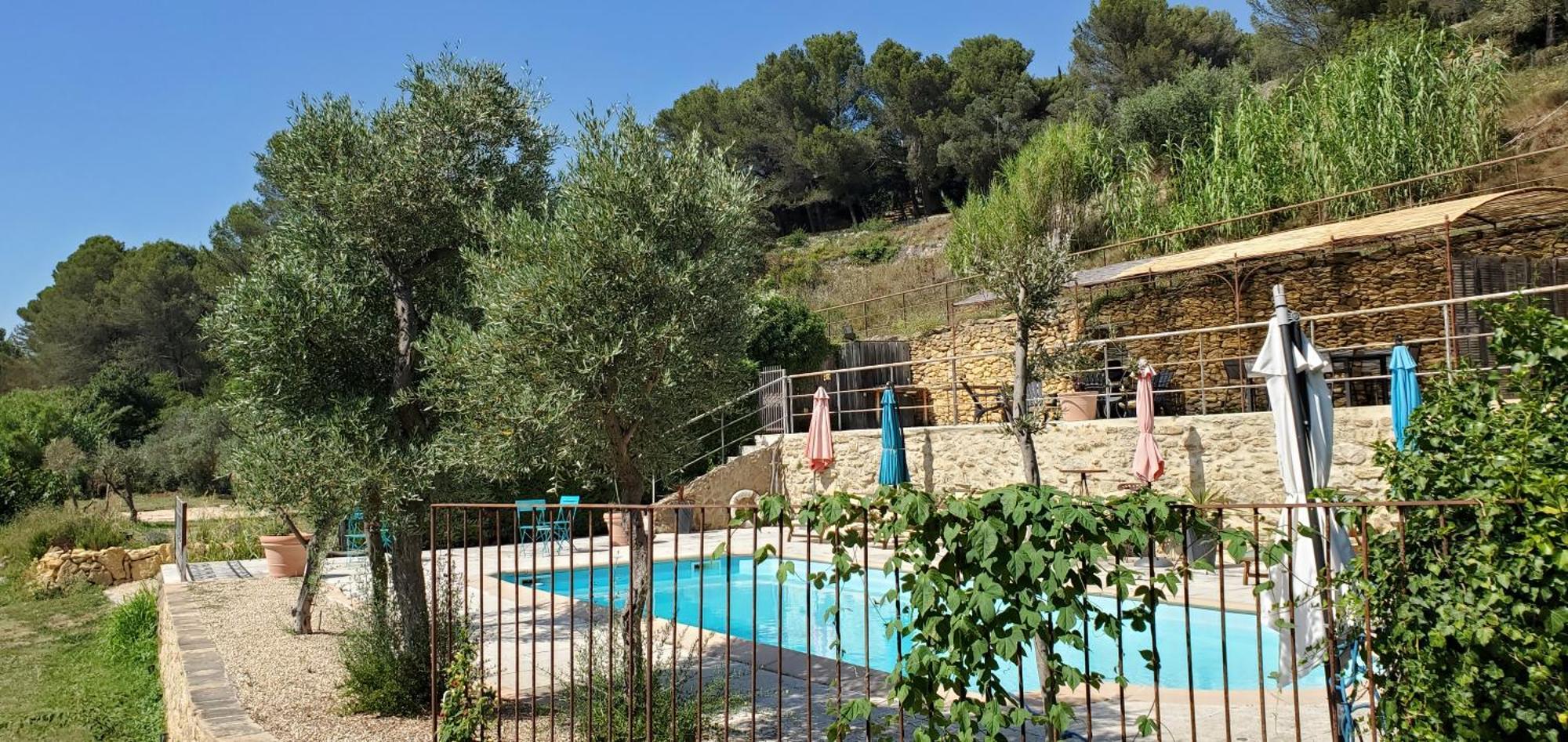Moulin De Bonfilhon Bed & Breakfast Cornillon-Confoux Exterior photo